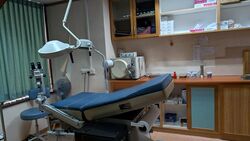 Mount Elizabeth Hospital (D9), Retail #476174981